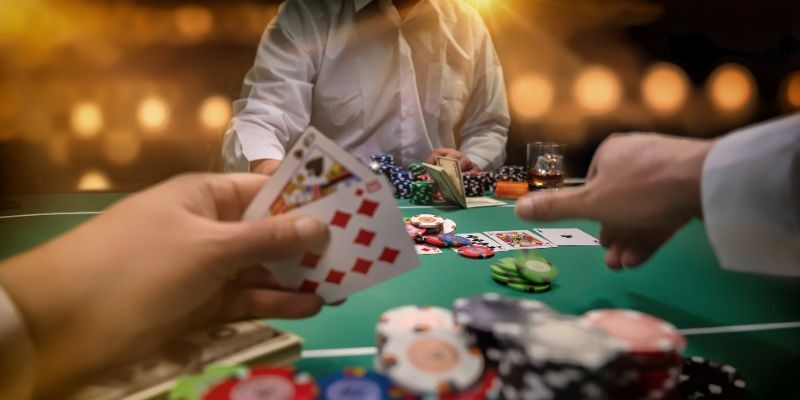 Cách áp dụng luật bài Poker để chiến thắng